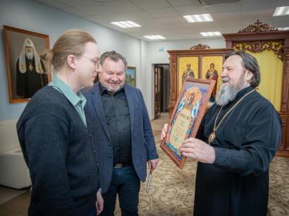 Архиерейская грамота вручена историку-архитектору Д. Ральникову