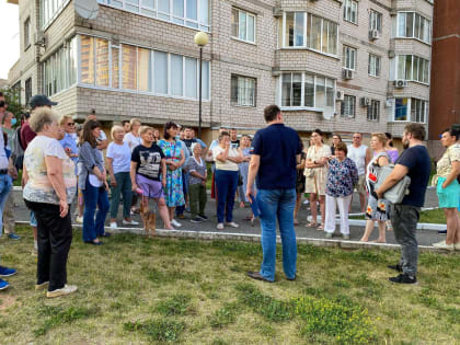 Установление санитарно – защитной зоны и сохранение стадиона от застройки