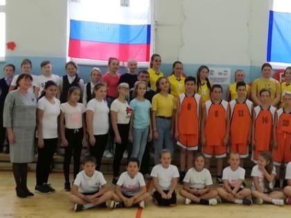«Единая Россия» продолжает открывать обновленные спортзалы в сельских школах Удмуртии