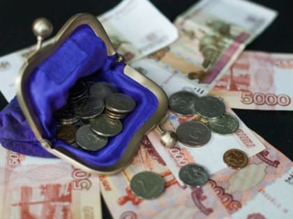 Лжесотрудники банка выманили у ижевской пенсионерки почти 800 тысяч рублей