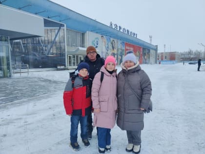 Дмитрий Медведев исполнит новогоднюю мечту девочки из Ижевска