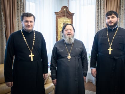 Состоялась встреча митр. Викторина с секретарем Комиссии Русской Православной Церкви по развитию паломничества и принесению святынь
