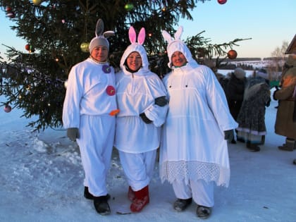 4 января 2023 года в Архитектурно-этнографическом музее-заповеднике «Лудорвай» прошло массовое новогоднее гулянье «В гостях у Тол Айя/ Тол Айя дорын куноын!»