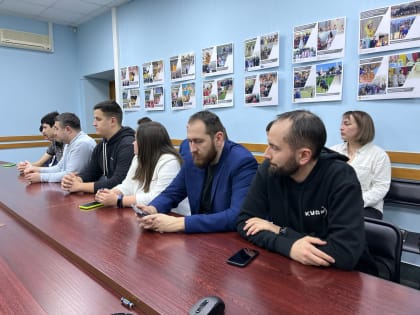 В Министерстве национальной политики Удмуртии прошла встреча с представителями молодежных национально-культурных объединений