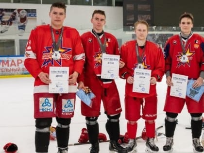 На фестивале по фиджитал-спорту в Удмуртии победу в хоккее одержали спортсмены ХК «Ижсталь»