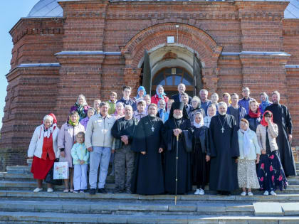 Архипастырское служение в Неделю 13-ю по Пятидесятнице