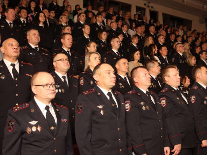 Сотрудники органов внутренних дел Удмуртии отметили профессиональный праздник