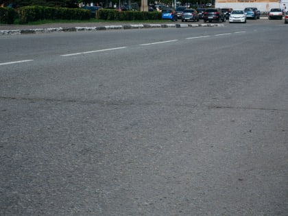 Движение транспорта на участке улицы Холмогорова в Ижевске сделают односторонним