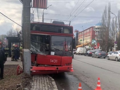 Четверо пассажиров пострадали при ДТП с троллейбусом в Ижевске