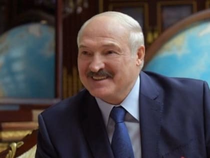 Лукашенко заявил о напряжённой военно-политической обстановке на границах Белоруссии
