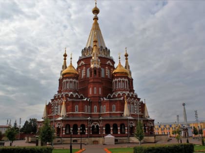 Площадь Михаило-Архангельского собора в Ижевске украсят арт-объектами