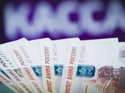 Банки РФ фиксируют повышение спроса на трансграничные переводы