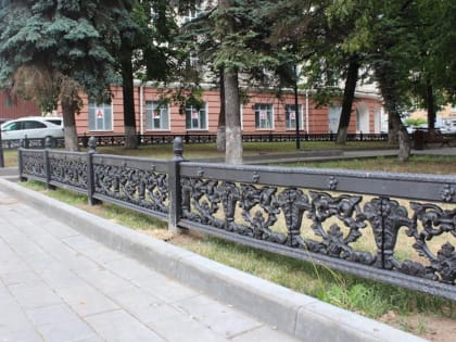 Историческую ограду восстановили около Национальной библиотеки в Ижевске