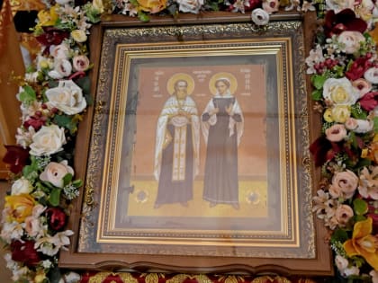 В Воткинске почтили память сщмч. Николая и мц. Варвары
