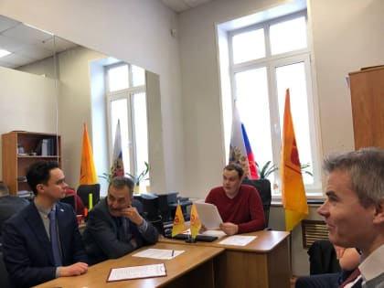 Дмитрий Бегишев провёл расширенное заседание Совета регионального отделения Партии