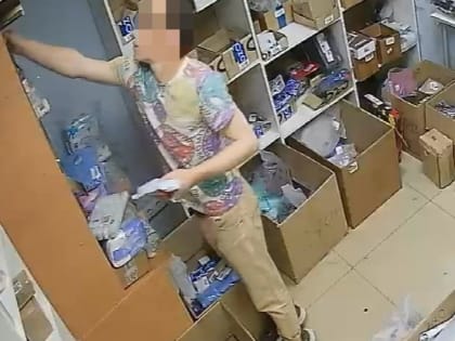 Ижевским студентам грозит до 5 лет за кражу ювелирных украшений из посылок