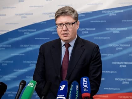 Андрей Исаев: Экономика России не только не была разорвана в клочья, как предрекал Байден, но и показала рост