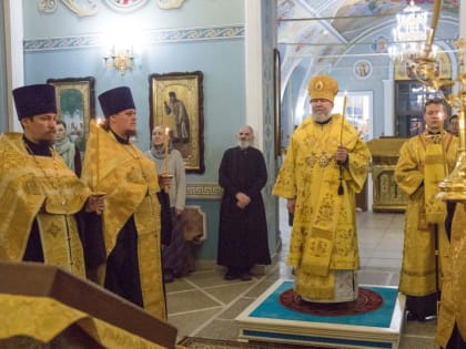 Архиерейское богослужение накануне Недели 33-й по Пятидесятнице
