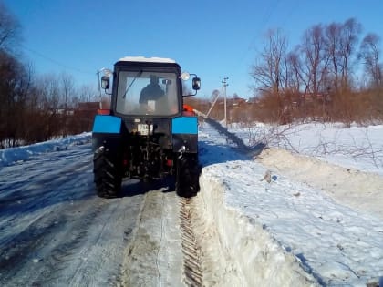 Первые новогодние дни стали для наших дорожных служб настоящими трудовыми буднями!