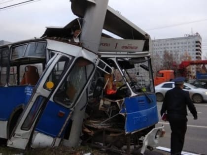 Число пострадавших в ДТП с троллейбусом в Чебоксарах увеличилось до 31