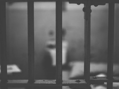 Заключенного в США заживо съели вши и клопы