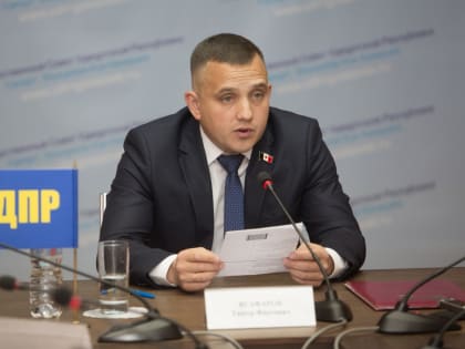 Руководитель депутатской фракции «ЛДПР» Тимур Ягафаров встретился с журналистами