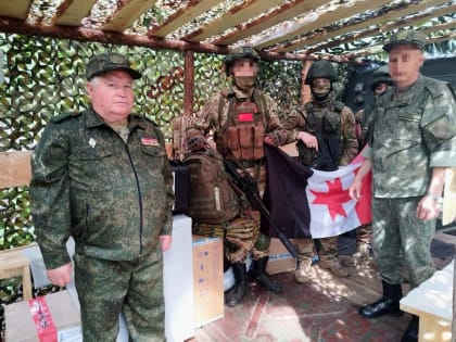 Депутаты «Единой России» Петр Фомин и Виктор Дьяков отправили партию гуманитарной помощи удмуртским военнослужащим на СВО