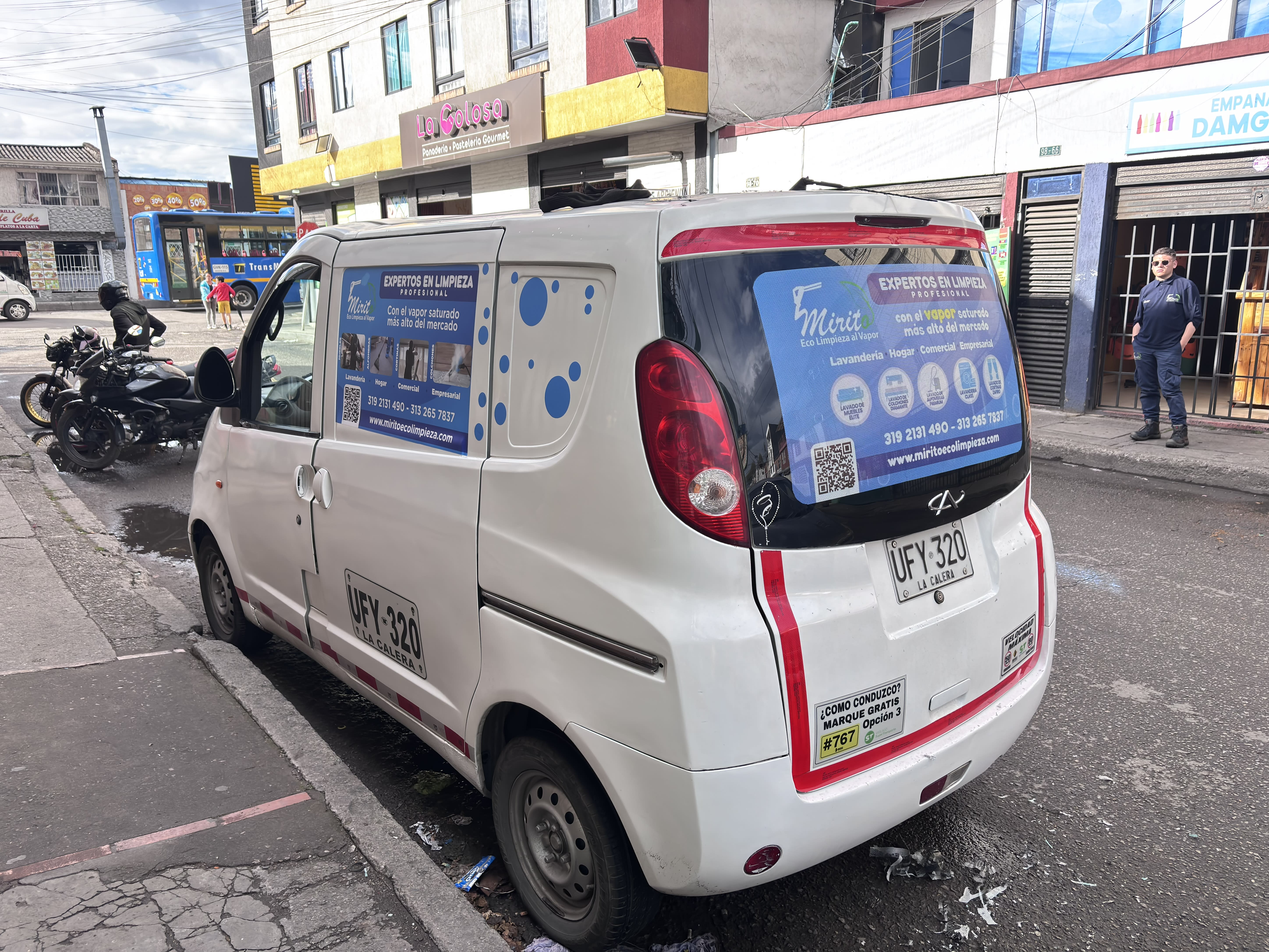 Branding Vehicular