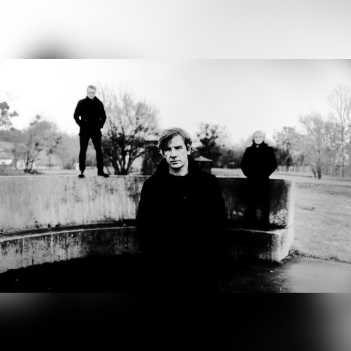 THE BAND ON THE EDGE OF FOREVER -additional-0