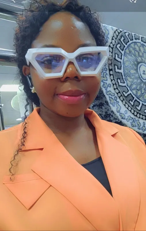 Taiwo Afolarin — headshot