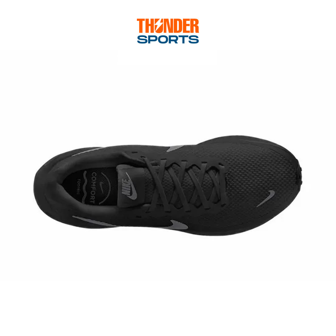 nike-revolution-8-triple-black-hj8485002-3-1772695997