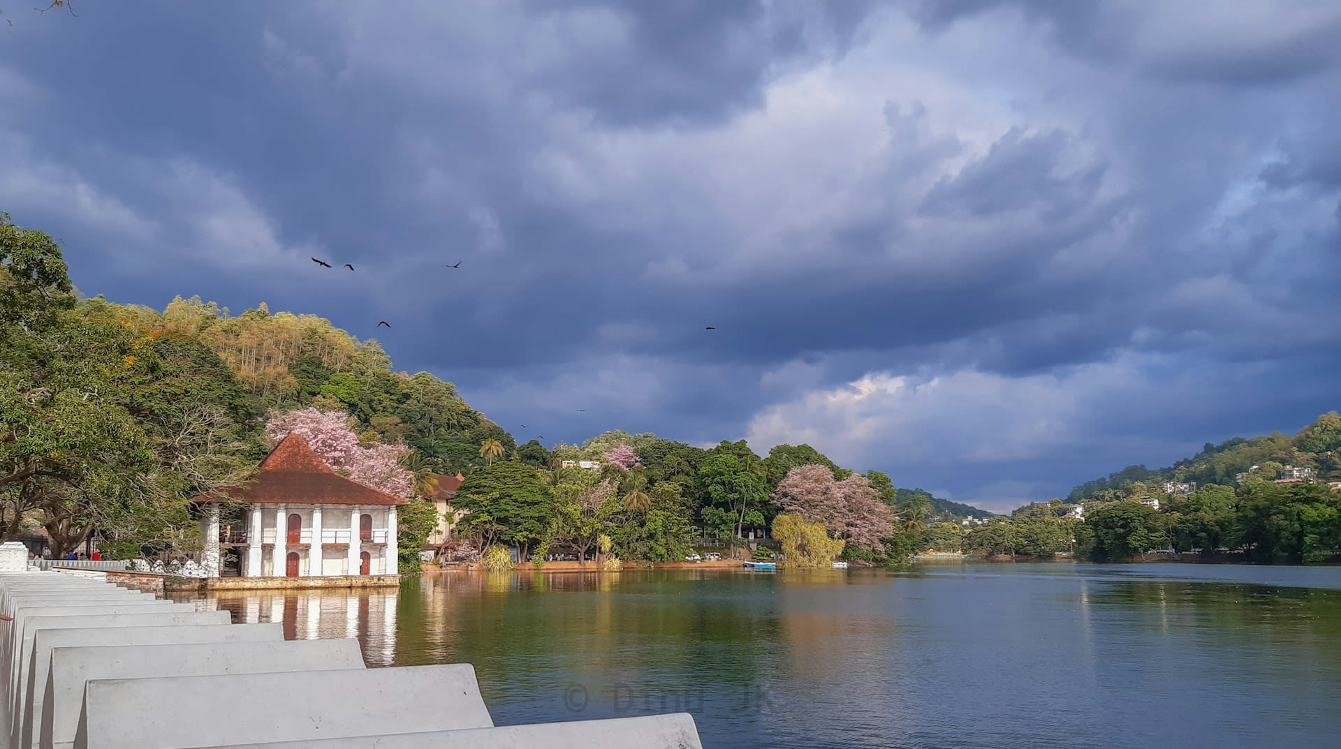 Kandy Lake