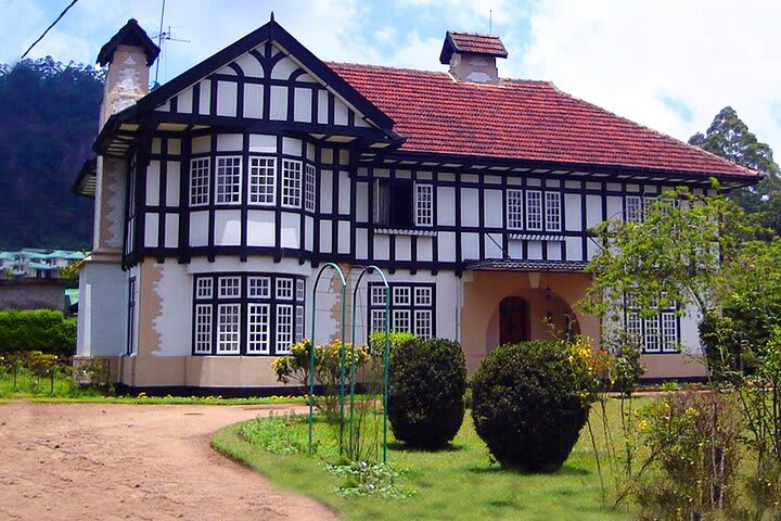 Colonial architecture and gardens Nuwara Eliya