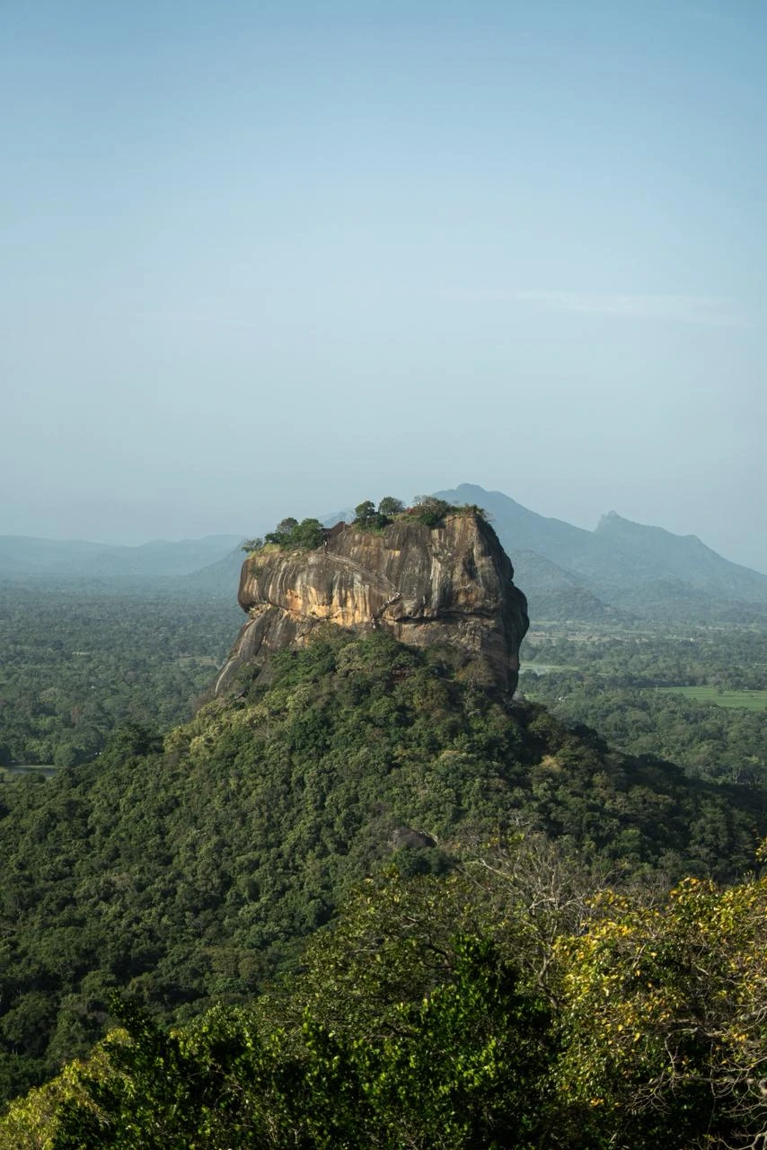 Sigiriya taxi service