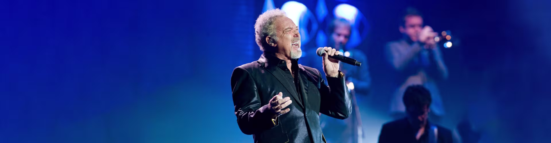 Tom Jones 