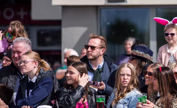 Sunday 5 April - Easter Sunday Racing