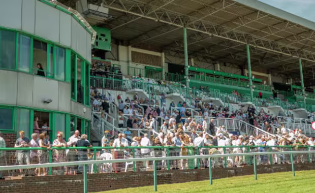 Friday 29 May - Spring Afternoon Racing