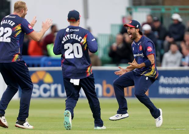 Essex v Hampshire Hawks Vitality Blast T20