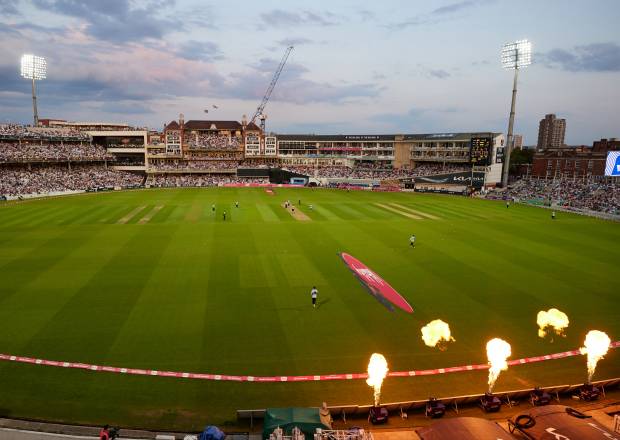 Kia Oval 