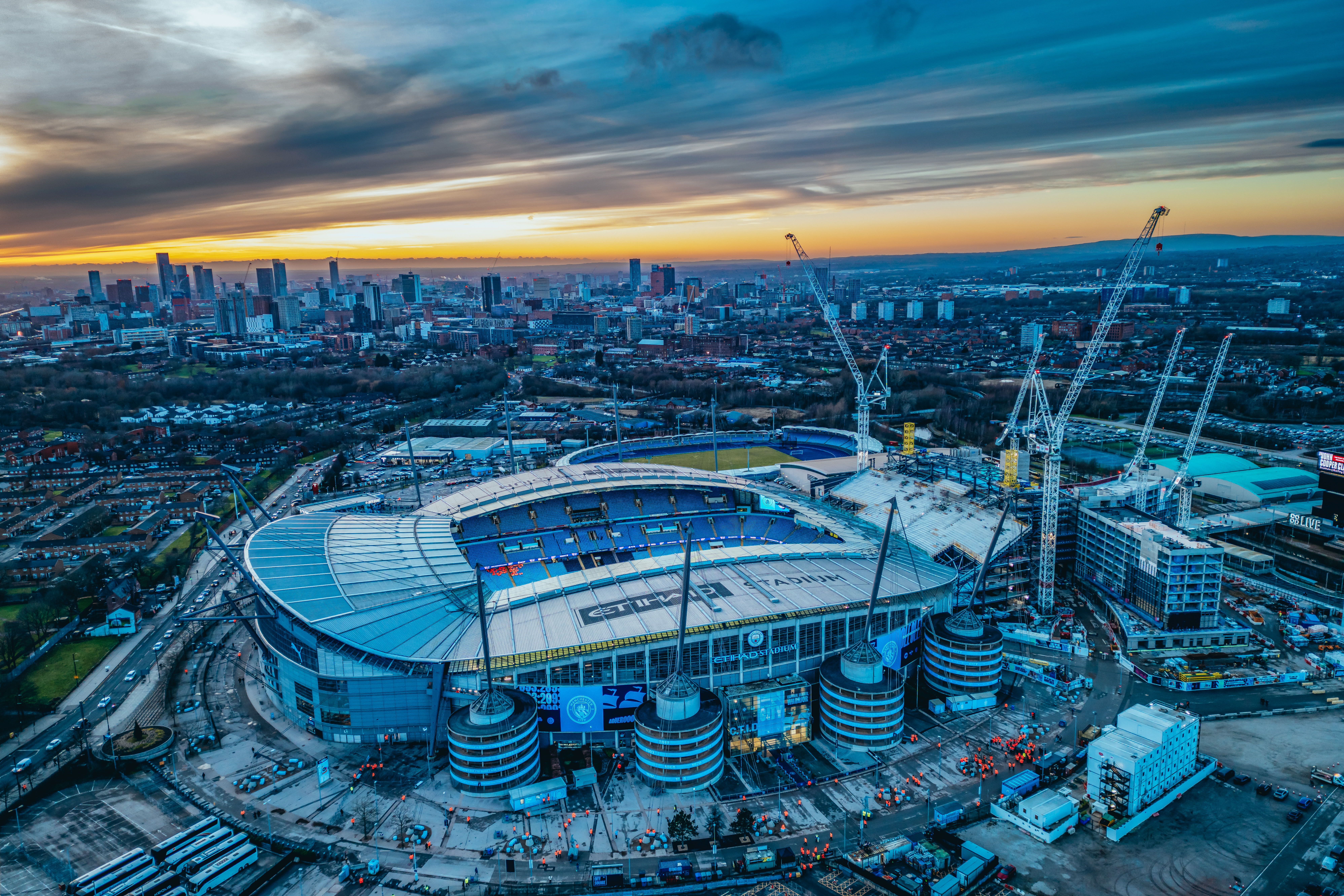 93:20 Lounge Premium - Media 2