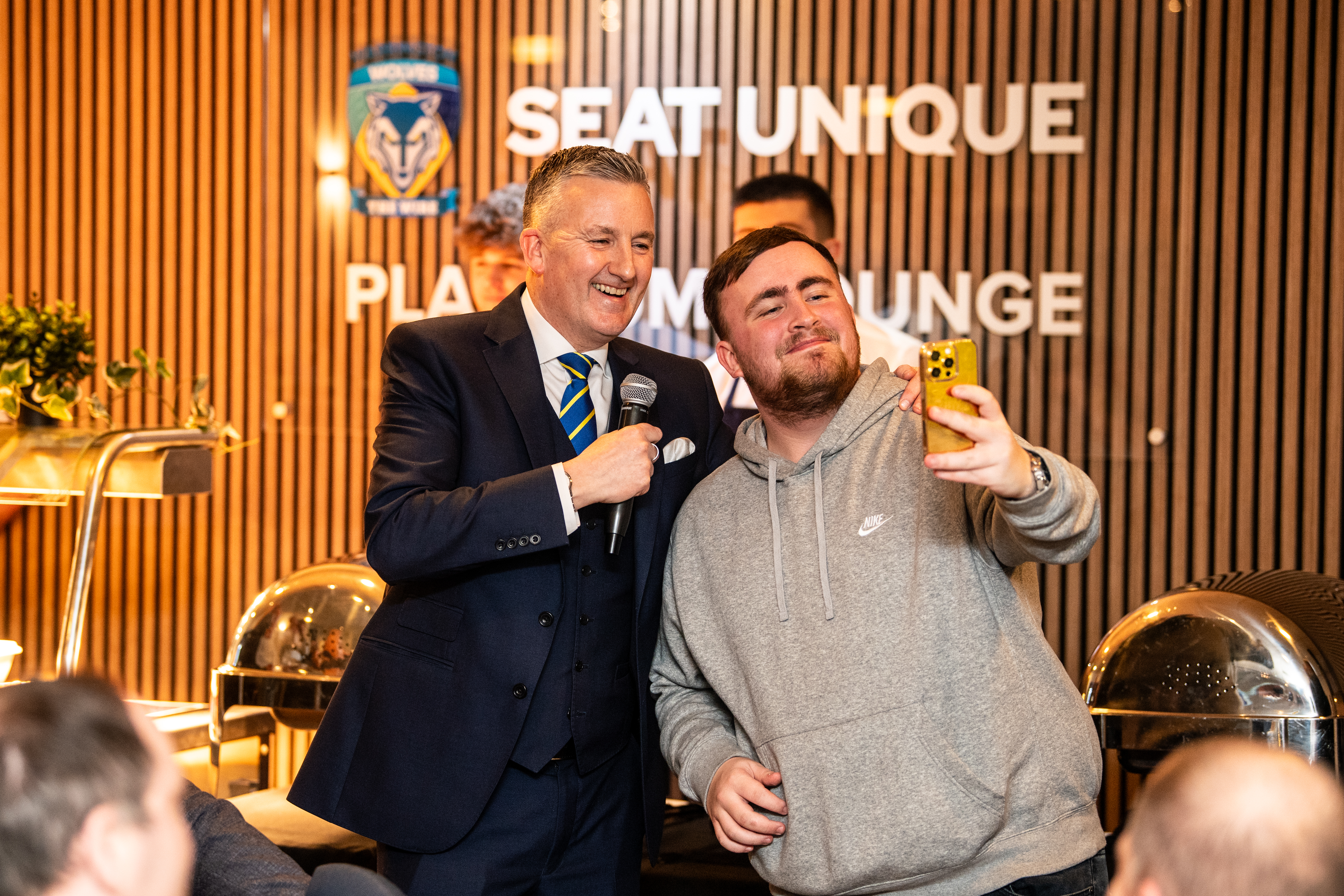 The Seat Unique Platinum Lounge - Media 1