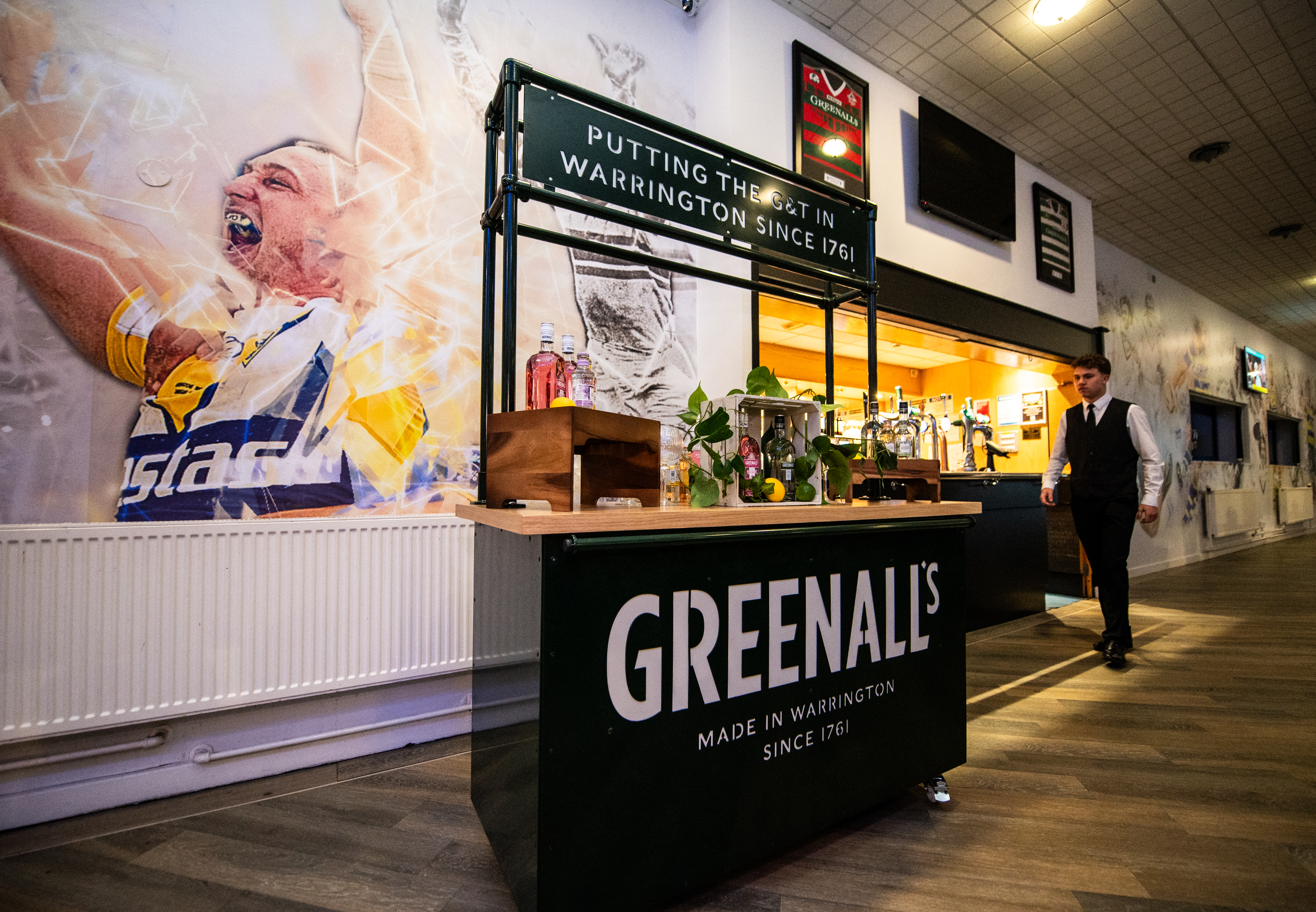 Greenall’s 40/Twenty Lounge - Food Inclusive - Media 4