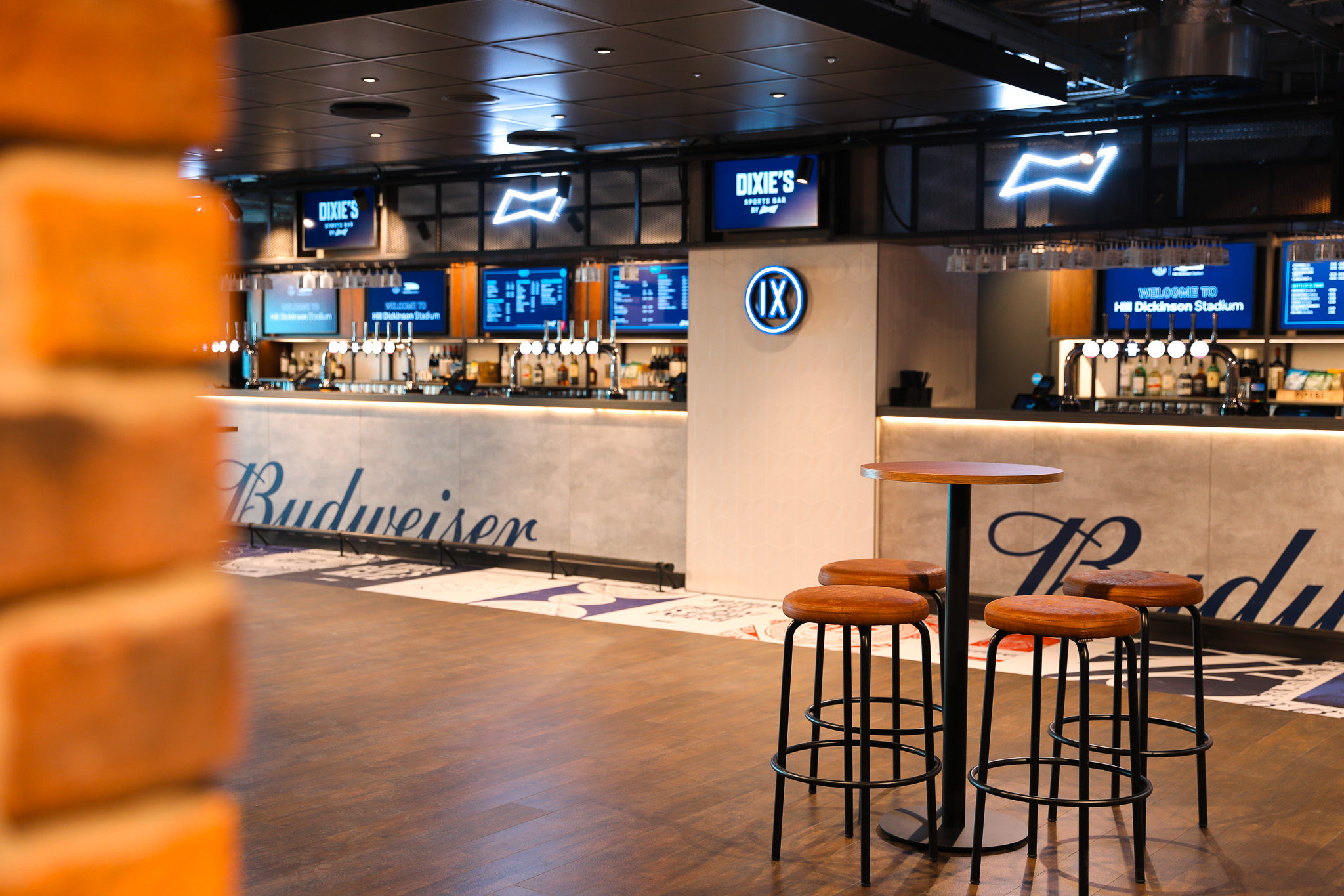 Village Street - Media 8