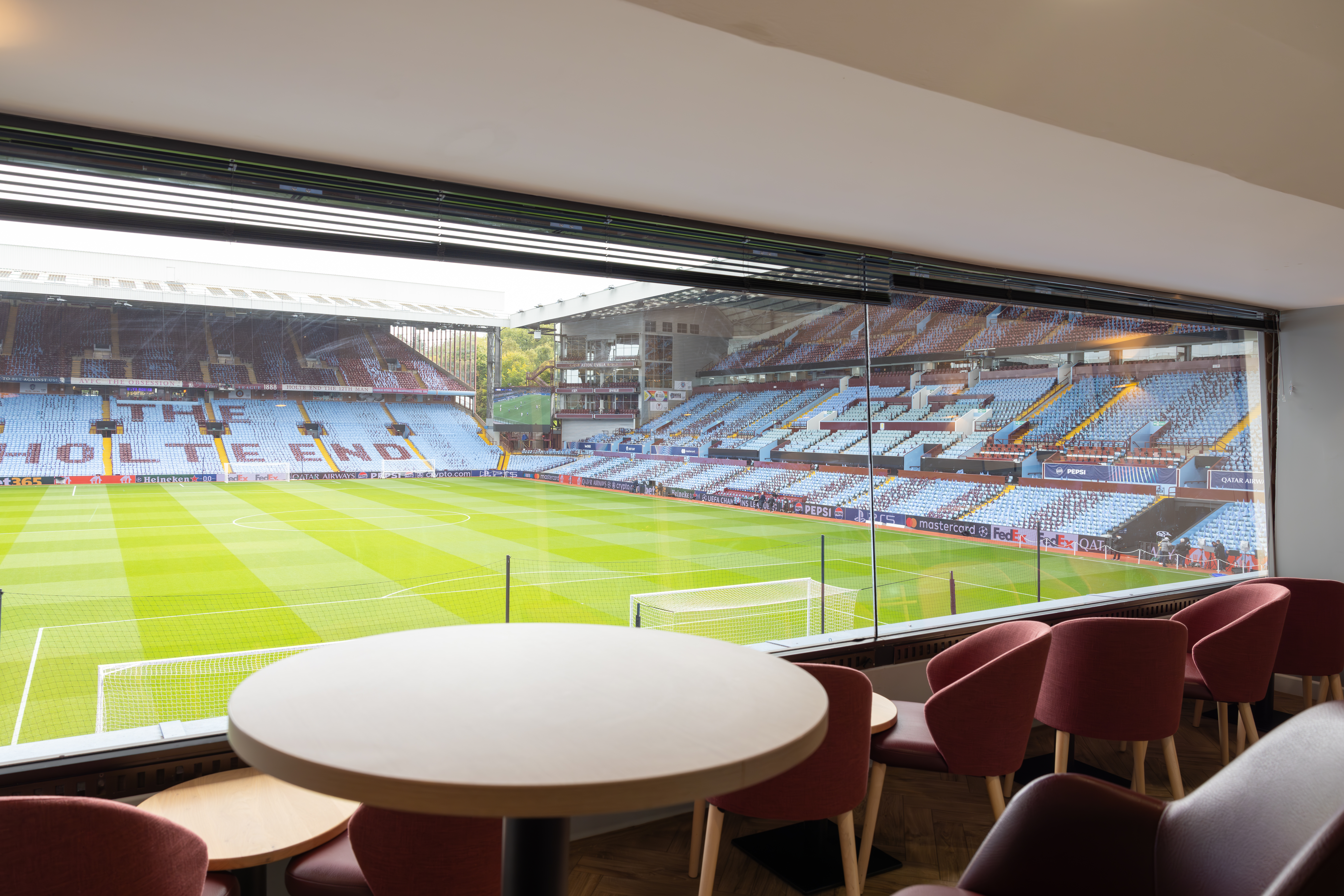 Gas Lamp Private Boxes - Media 3