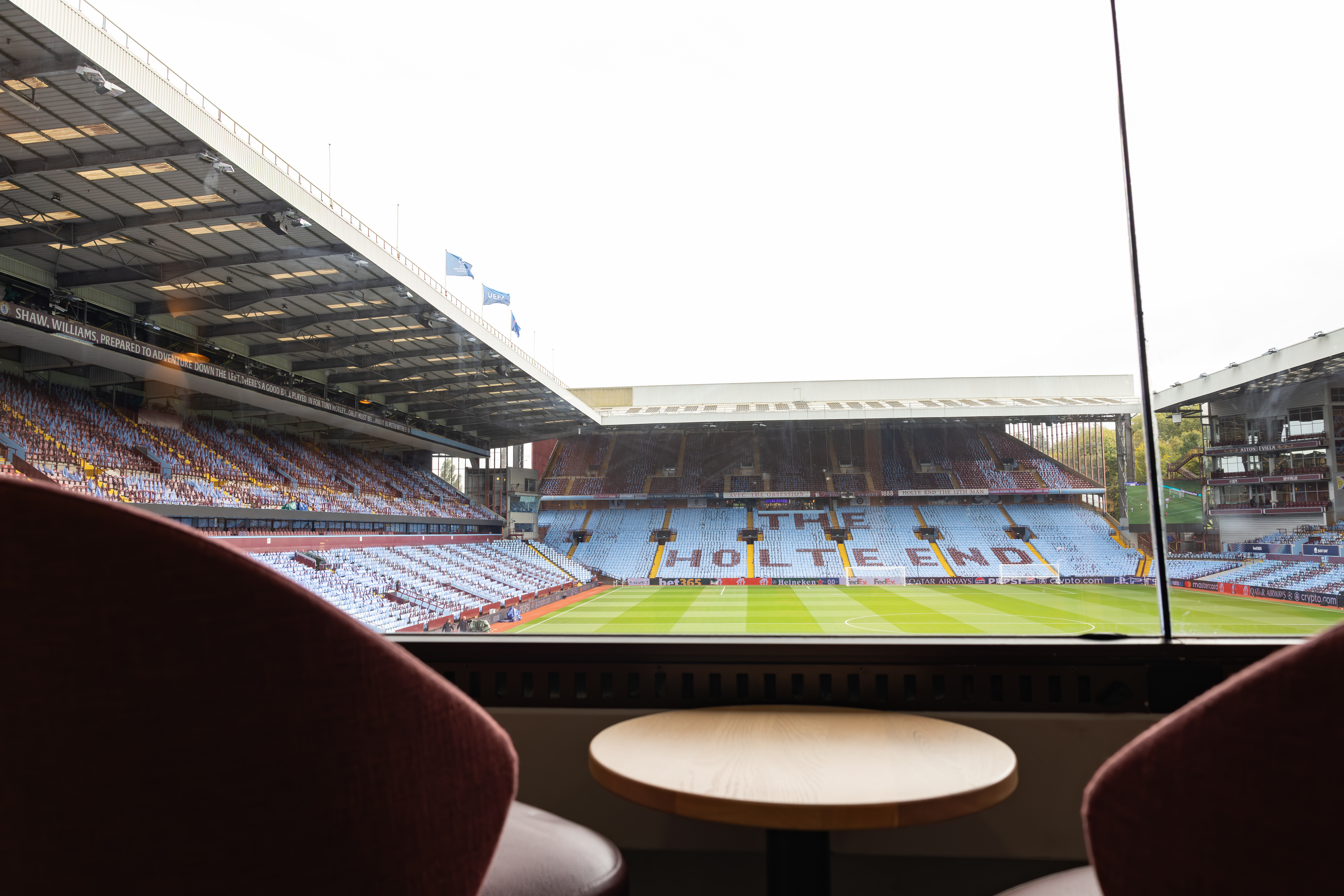 Gas Lamp Private Boxes - Media 2