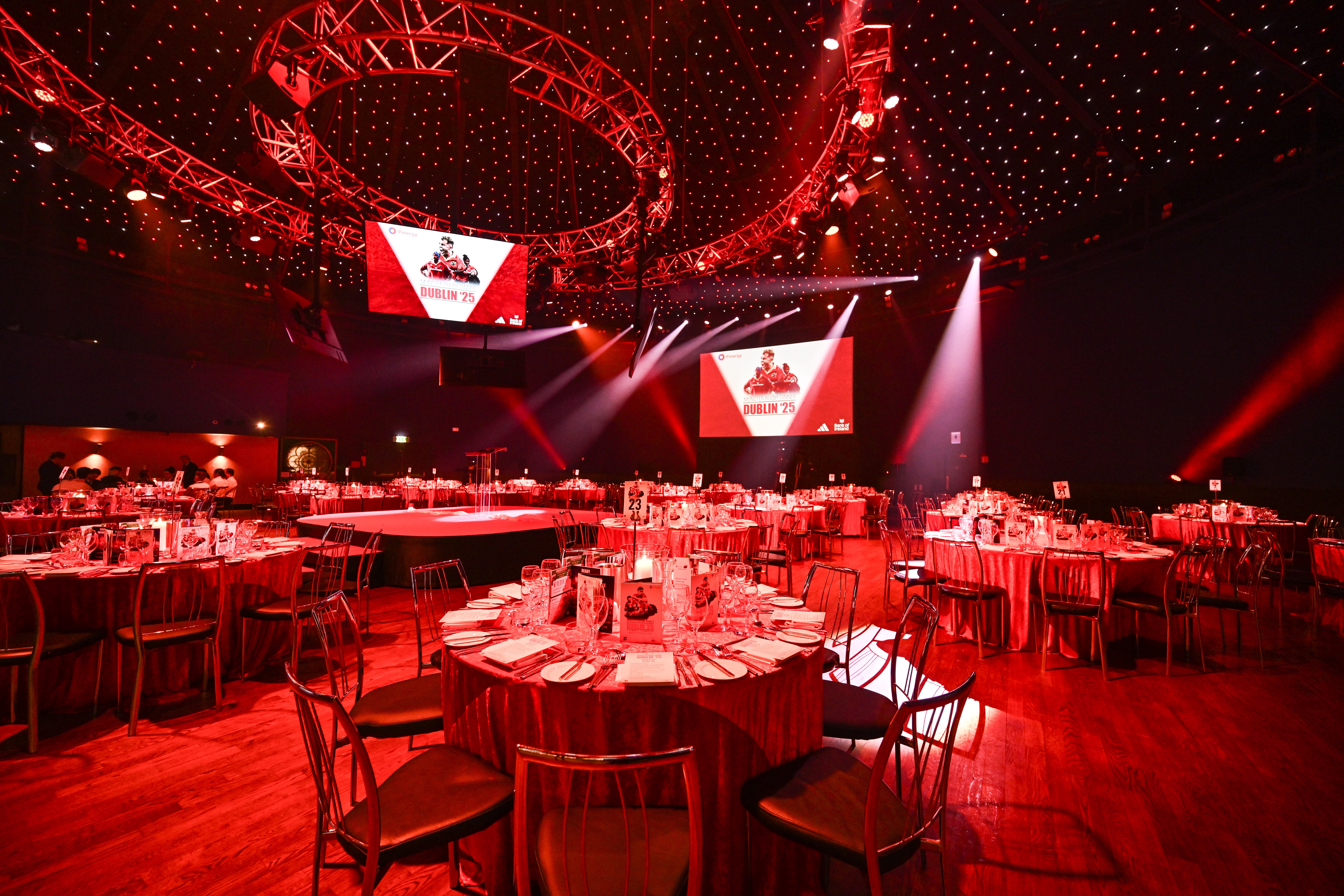 Platinum Table - Media 1