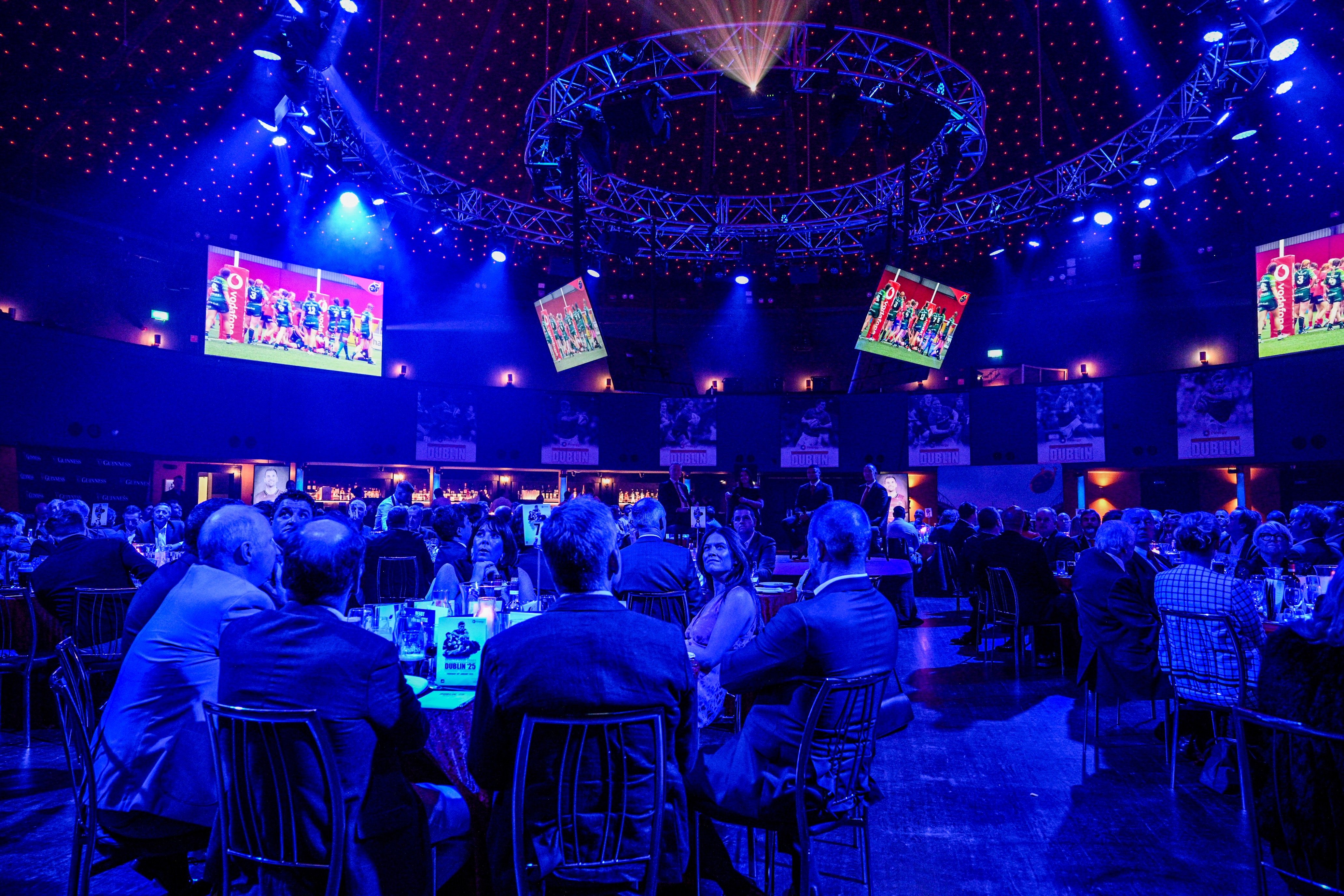 Platinum Table - Media 3