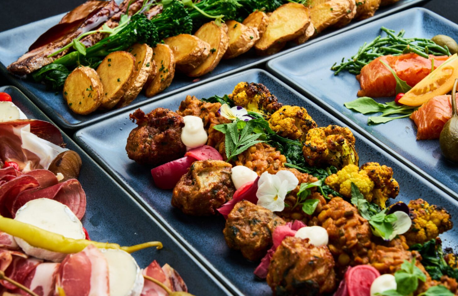 The Chairman's Suite - Media 4