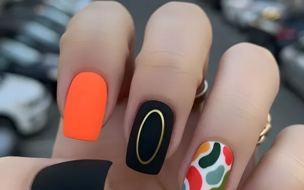 Elevate your nail art collection with this hand model featuring trendy matte nails. A premium design asset ready for instant commercial use.