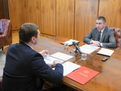 Министр экономики отчитался перед главой Хакасии. Спойлер: регион процветает